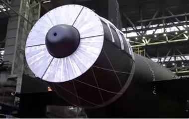 РФ вблизи границ Финляндии спустила на воду атомный крейсер, способный носить "Посейдоны"