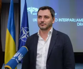 Депутат Єгор Чернєв "стер" із декларації кохану, щоб приховати сліди зв'язку з тіньовим куратором Мін'юсту