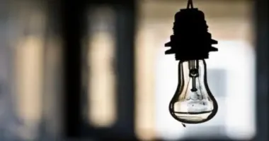 Уся Донеччина без світла через удари росіян по електромережі