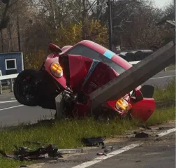 В Киеве разбили новый нестандартный спорткар Porsche за 10 миллионов (фото)