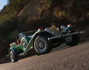 Поддельный Mercedes Арнольда Шварценегера вернули к жизни (фото, видео)