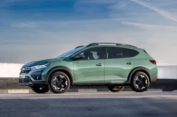 Renault выпустит дешевого конкурента Skoda Octavia: первые подробности