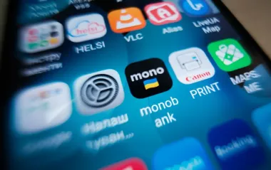 monobank запустив спільні картки: тепер можна ділити рахунок із близькими