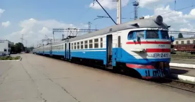 В Днепропетровской области сообщено о подозрении должностному лицу "Укрзализныци", который присвоил более 300 тыс. грн государственных средств