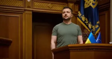 Зеленський про фронт: у Куп’янську триває зачистка, у Покровську – до 30% усіх бойових дій