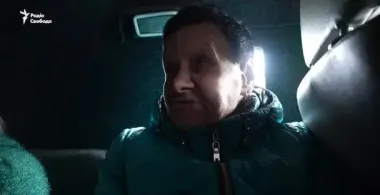 Пряталась от дронов и спрашивала дорогу: 70-летняя женщина три дня шла пешком, чтобы выехать из Доброполья