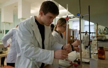 Студентів медколеджу в Бердянську змушують брати участь у військових проектах РФ