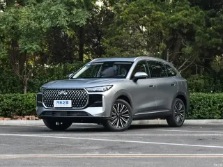 Презентован новый Chery Tiggo 8 2026: он дешевле Duster (фото)