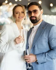 Дружина Козловського здивувала заявою після палкого поцілунку чоловіка з Могилевською на сцені