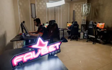 Favbet Team показала, как проходят буткемпы киберспортсменов в Украине