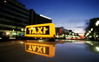 "Мовна агресія" в таксі: у Харкові оштрафували водія за відмову говорити українською