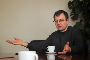 Обещали — не заплатили: учителя жалуются на невыплату ежемесячных надбавок, — Гетманцев