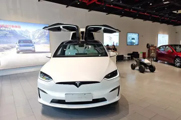 Главный миф об электрокарах развеян: что говорят эксперты про их долговечность (фото)