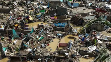 На Филиппинах тайфун унес жизни 59 человек и заставил полмиллиона покинуть дома