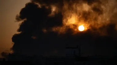 Overnight strikes on Russia: energy infrastructure hit in Vladimir and Oryol – video