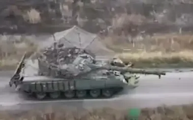 Tankers of 5th Assault Brigade destroyed group of occupiers in building with accurate shots. VIDEO