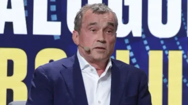 Playing the Long Game: Leadership Lessons from an Undisputed Champion