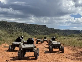 Убийцы танков: в США представили рой боевых наземных роботов FireAnt (фото)