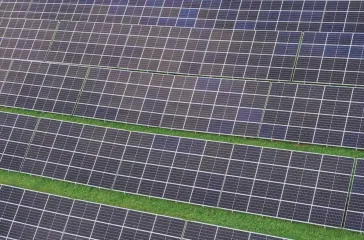 Электричество дорожает, и солнечные панели не спасают: что случилось в США