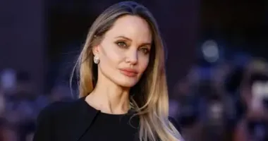 Анджелина Джоли в Херсоне: актриса не освобождала охранника, а попросилась в туалет в ТЦК - СМИ