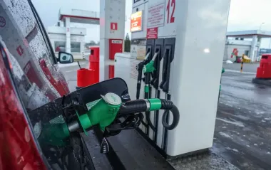 Ціни на бензин і дизель зростуть? Чого чекати водіям до кінця року