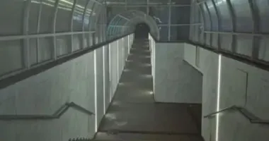 В Киевской области 18-летний юноша избил прохожего и стрелял из пистолета в подземном переходе