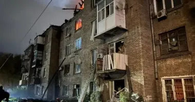 Ранковий удар у Кам'янському забрав життя чоловіка – тіло дістали з-під завалів будинку