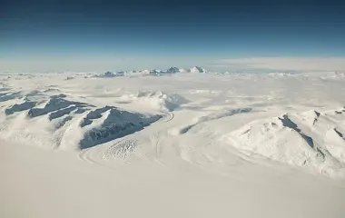 "Совсем другой мир": полярник показал, как выглядит погода в -62 в Антарктиде (видео)