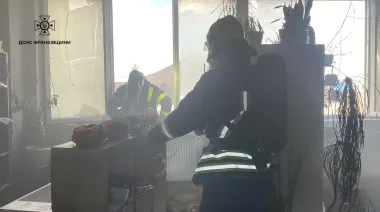 В офісі Івано-Франківська вибухнула зарядна станція: постраждали двоє людей