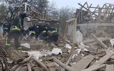 One person killed in Russian strike on Zaporizhzhia region: rescuers recover body from rubble. PHOTOS