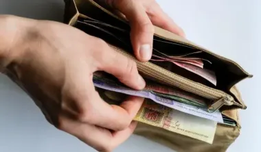 Бедность признали официально: правительство готовит новые социальные стандарты для украинцев