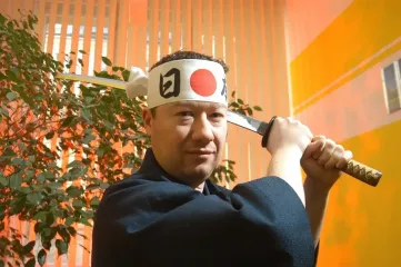 Снял флаг Украины: новый спикер чешского парламента отличился скандальной выходкой (видео)