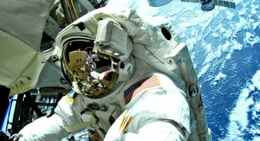 Осваивать космос придется с заложенным носом: что выяснили ученые