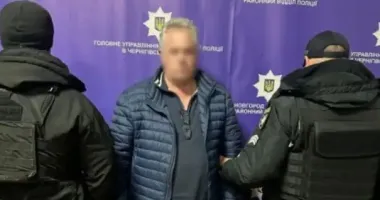 На Чернігівщині п’яний депутат травмував поліцейського під час втечі