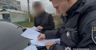 Дніпровський шахрай ошукав дівчат майже на 200 тис. грн на онлайн-кредитах