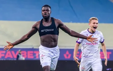 "Динамо" против неожиданного конкурента и другие матчи 12 тура УПЛ - когда и где смотреть