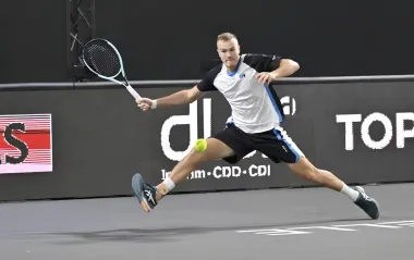 Конец теннисной сказки: сенсационный Сачко остановился в шаге от финала на турнире во Франции