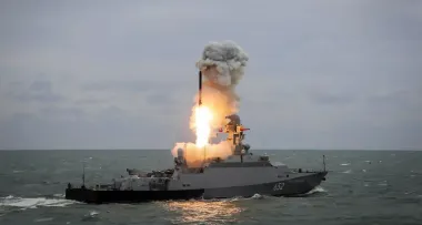 РФ запустила "Калибры" по Украине: Воздушные силы предупреждают о ракетной опасности