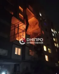 У Дніпрі "Шахед" влетів у багатоповерхівку - соцмережі (фото)