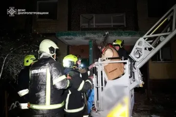 Российская атака на Днепр: один человек погиб, десять пострадали, среди них двое детей