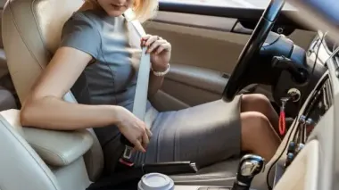 Порушення є, а штрафу нема: коли поліція не може покарати за непристебнутий пасок безпеки