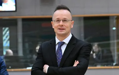 Сійярто заявив про "необмежене звільнення" від санкцій США за російську нафту та газ