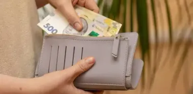 "Зимова підтримка": експерт пояснив, які категорії громадян заслуговують на соцдопомогу