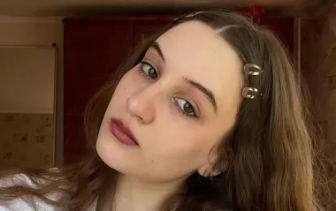 Исполнительница хита "Паровая машина" и звезда TikTok вступила в ряды ВСУ