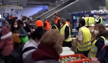 "Действие возможностей - это закончится": эксперт сделал заявление о депортации украинцев из Европы