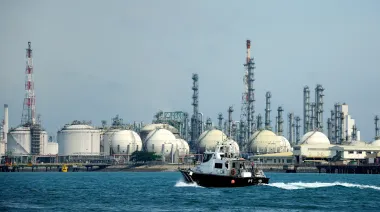 Australian companies import millions of tonnes of Russian oil products through sanctions loophole – The Guardian