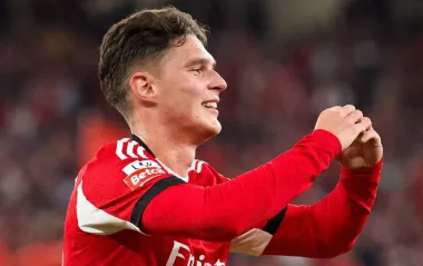 Признание Судакова, ошибки Забарного и травма Довбика: как сыграли легионеры перед матчами сборной