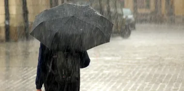 Циклон Niksala принесет в Украину дожди: Диденко рассказала, где будет холоднее всего (карта)