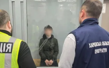 Хотел "легкого заработка": в Харькове подросток поджег локомотив на железнодорожном депо