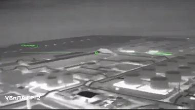 Уже в третий раз запылало: ССО беспилотниками атаковали нефтебазу "Гвардейская" в Крыму (видео)